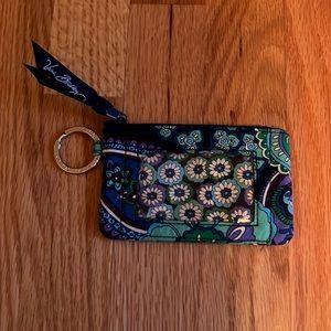 Vera Bradley card holder with key ring